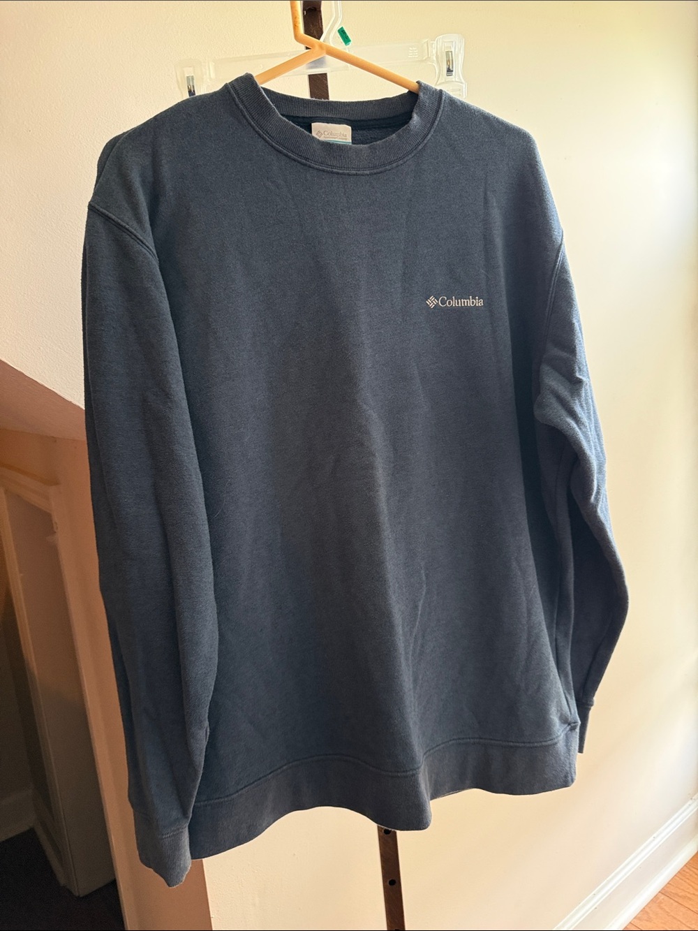 Columbia Men’s Navy Crewneck Sweatshirt